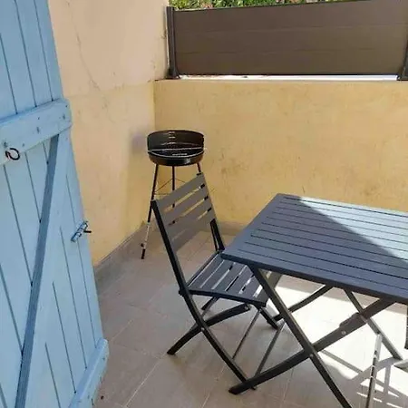 Superb With Terrace, Calm And Tranquility * Κάννες