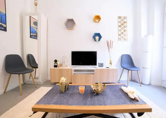 Superb With Terrace, Calm And Tranquility Apartment *