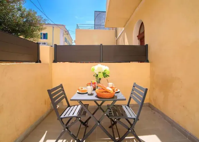 Superb With Terrace, Calm And Tranquility Apartment