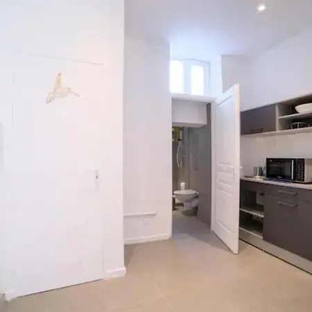 Apartment Superb With Terrace, Calm And Tranquility *